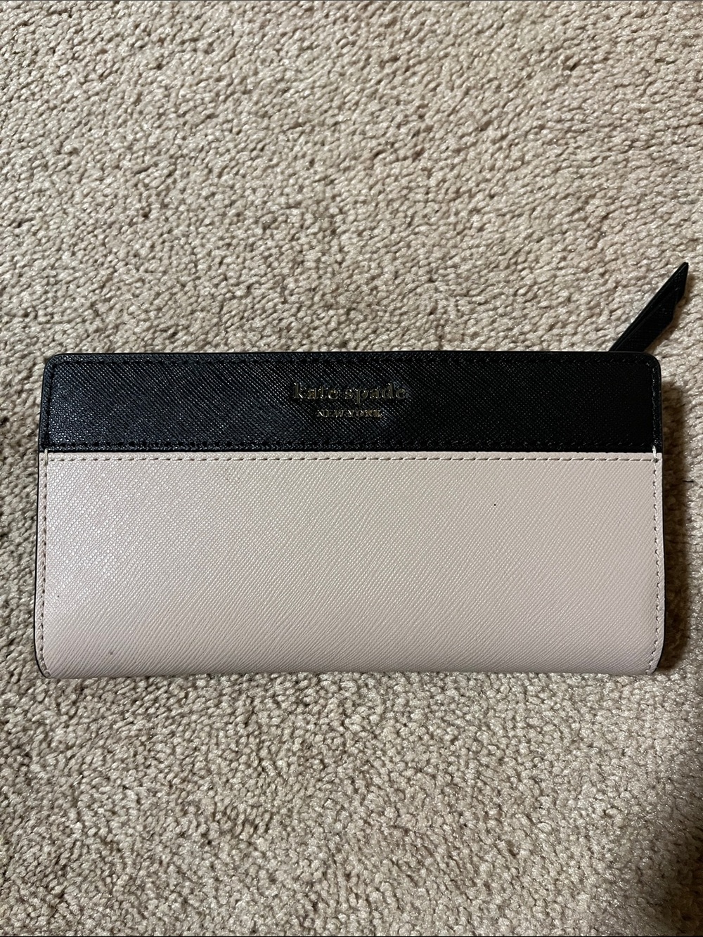 kate spade Black & Light Pink Two-Tone Zip Wallet